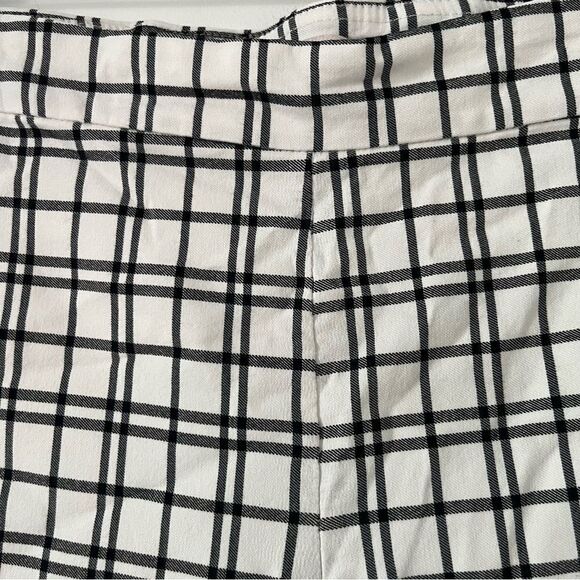Nanette Lapore White Black Large Windowpane Pattern Legging Pants - Picture 5 of 6